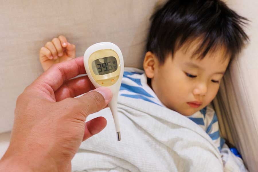 子どもがインフル、会社に連絡したら「一人で寝かせてこれないの？」　上司の言葉にがく然　「驚きしかありません」 | Hint-Pot