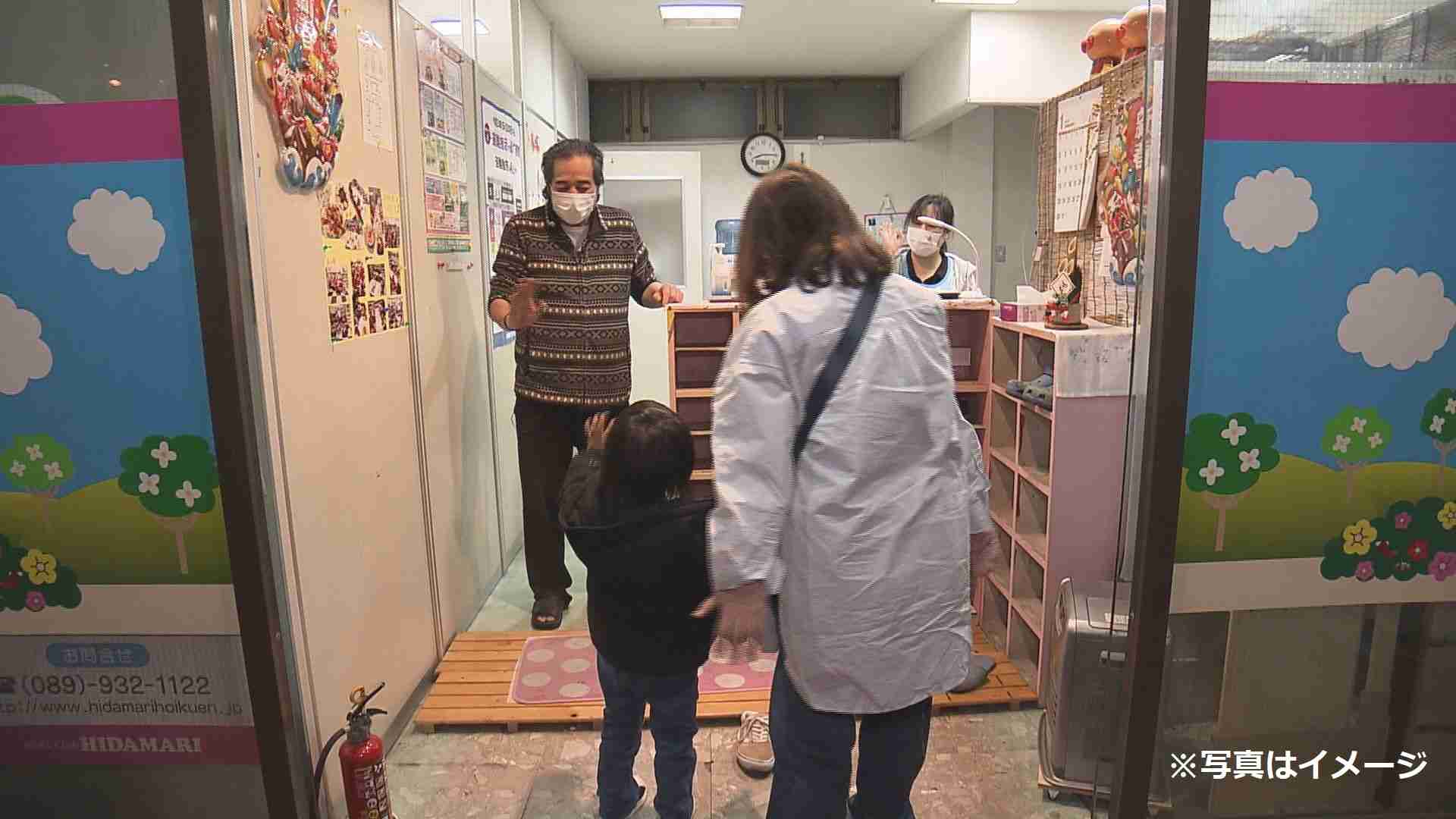「ママは事故で死んだ」祖母と2人暮らしの男児、実は育児放棄で…ルポ・繁華街の24時間保育園