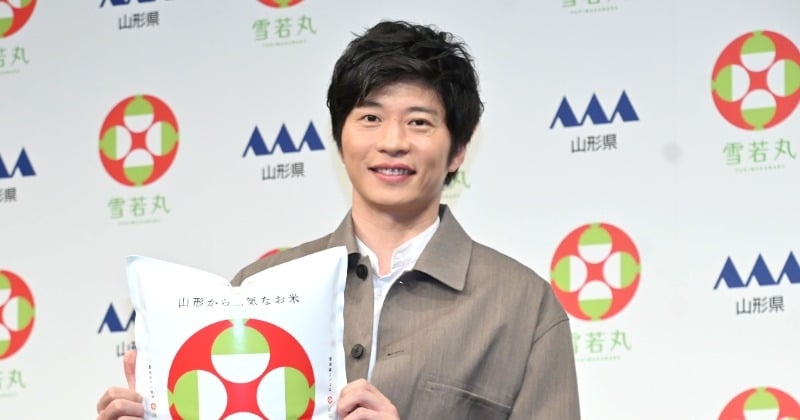 田中圭、イベントでステーキ＆カレーライスを本気でほおばる「自分がおいしいって言うと説得力があるみたい（笑）」  | ORICON NEWS