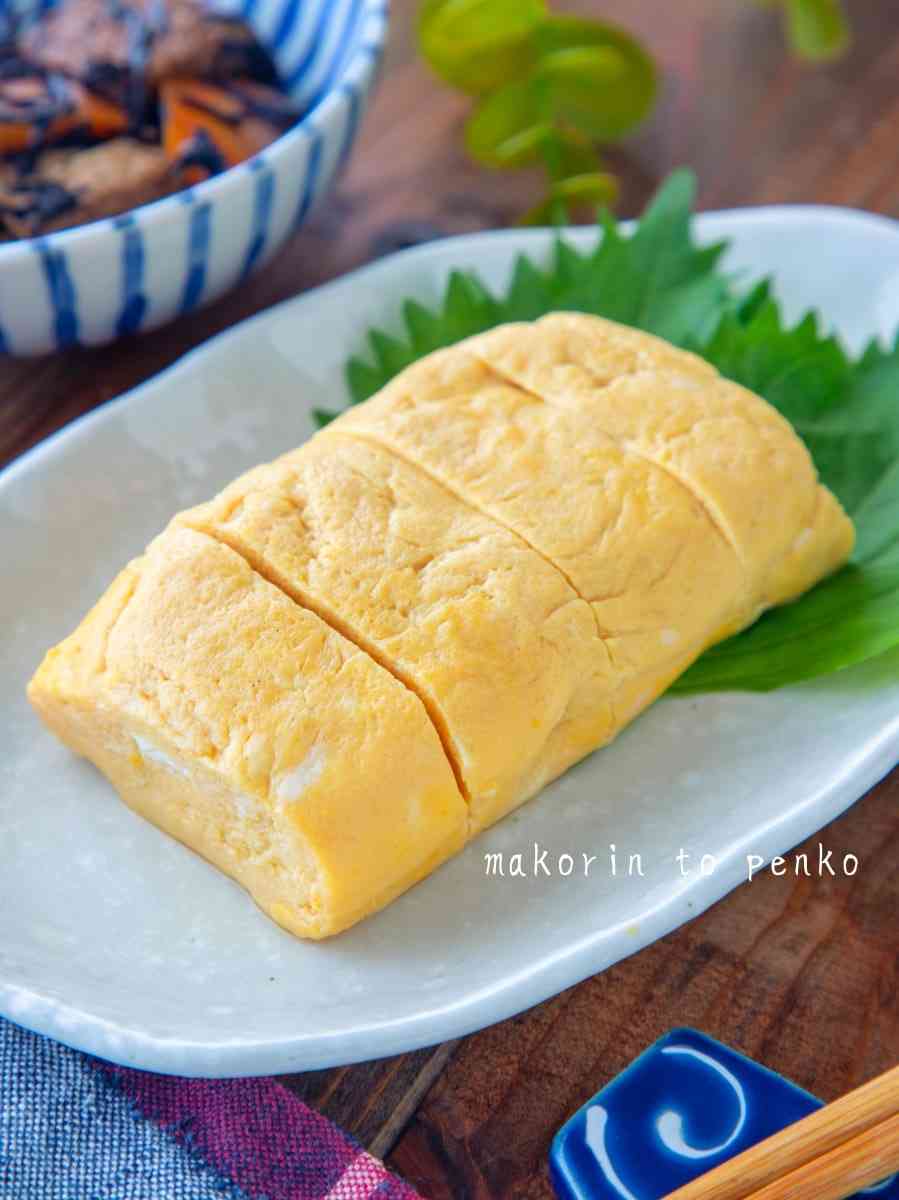 レンジで2分！ふわふわ♪だし巻き玉子【お弁当にも】 | レシピサイトNadia
