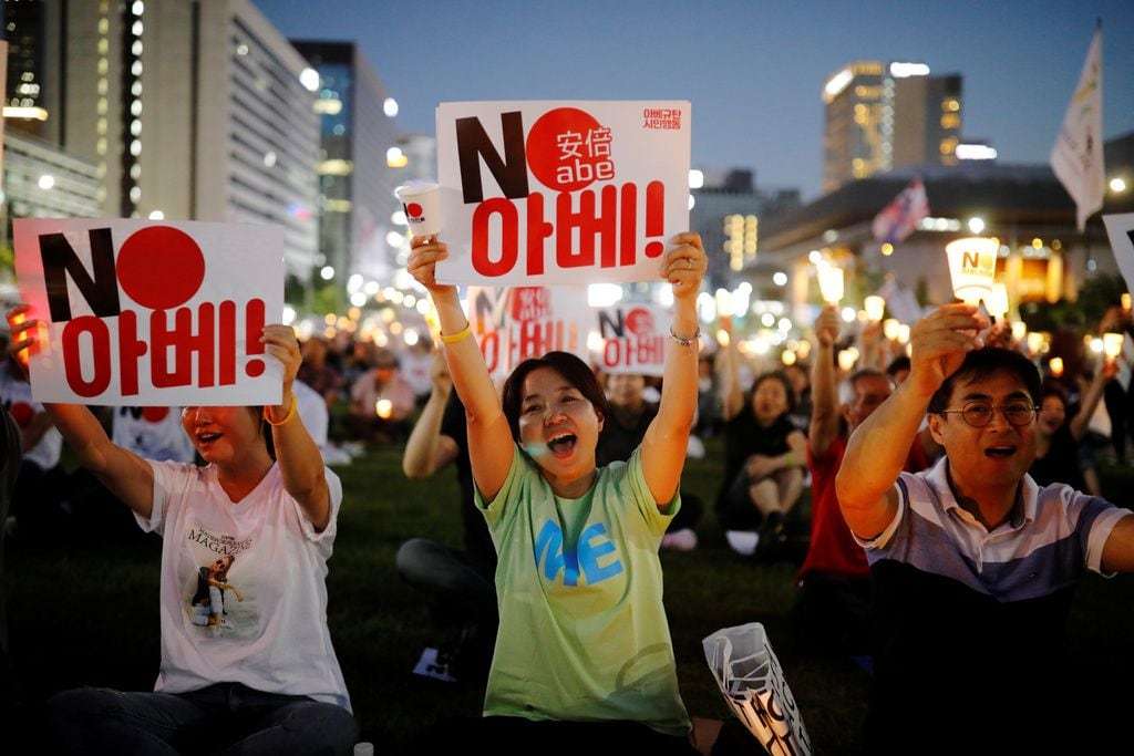 通りすがり韓国人に罵倒され、涙で謝罪する日本人YouTuberが伝える韓国の本質 韓国で暮らす日本人妻が叫ぶ、韓国人は自分に責任が及ぶ時は絶対に謝らない(1/5) | JBpress (ジェイビープレス)