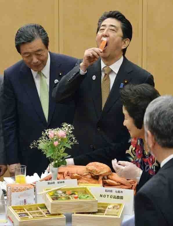 前首相の菅義偉氏　20代半ばまで「フラフラした人生」　就職して気付いた「政治が世の中を動かしてる」