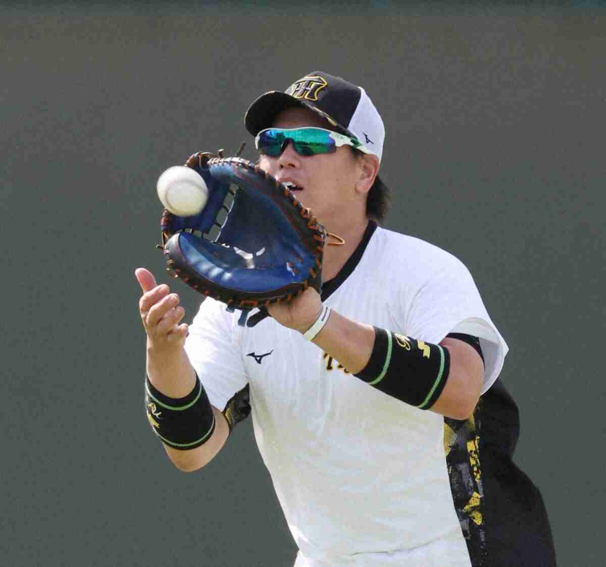 阪神・梅野 無念の日本シリーズ復帰断念 懸命のリハビリも間に合わず「今は、悔しい気持ちが一番ですね」