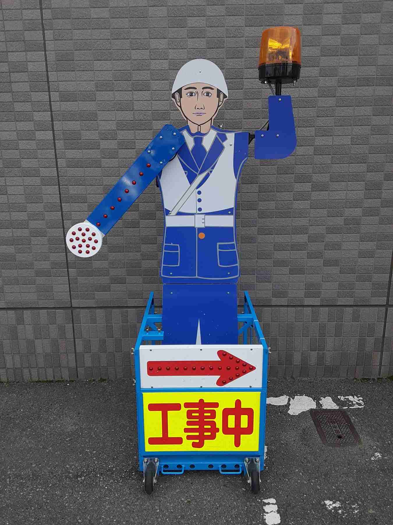 きつい、低収入のイメージ拭えず…警備員のなり手不足が深刻　業者「仕事を断らざるを得ない」