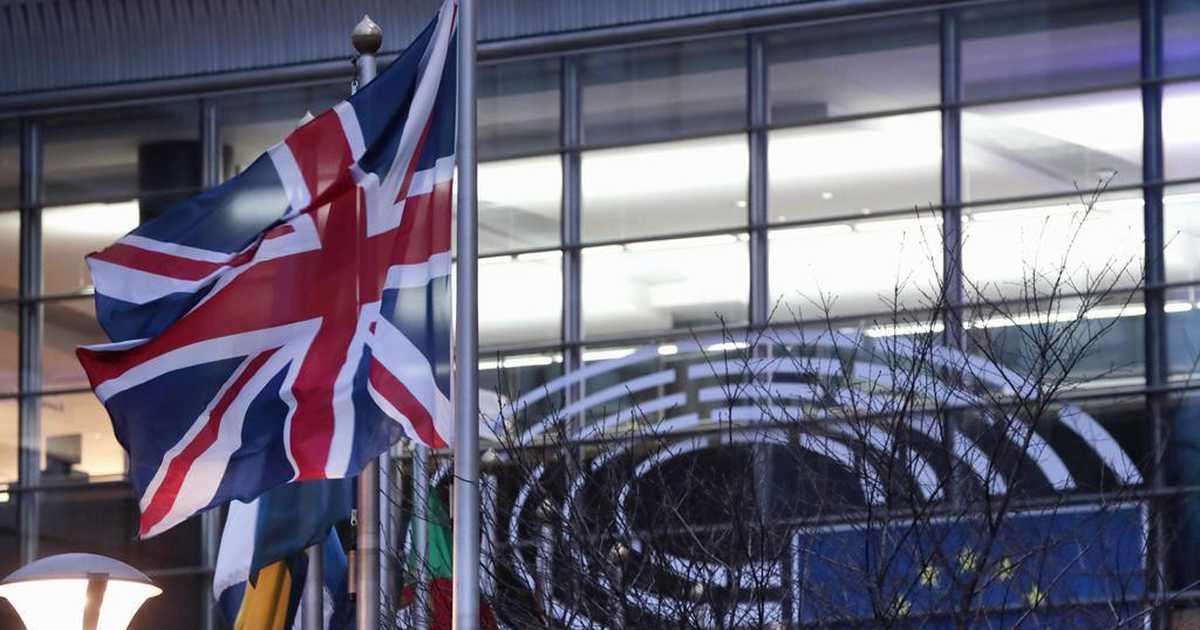 英海軍、中国人洗濯要員の勤務廃止へ　伝統の慣習　スパイ活動懸念 - 産経ニュース