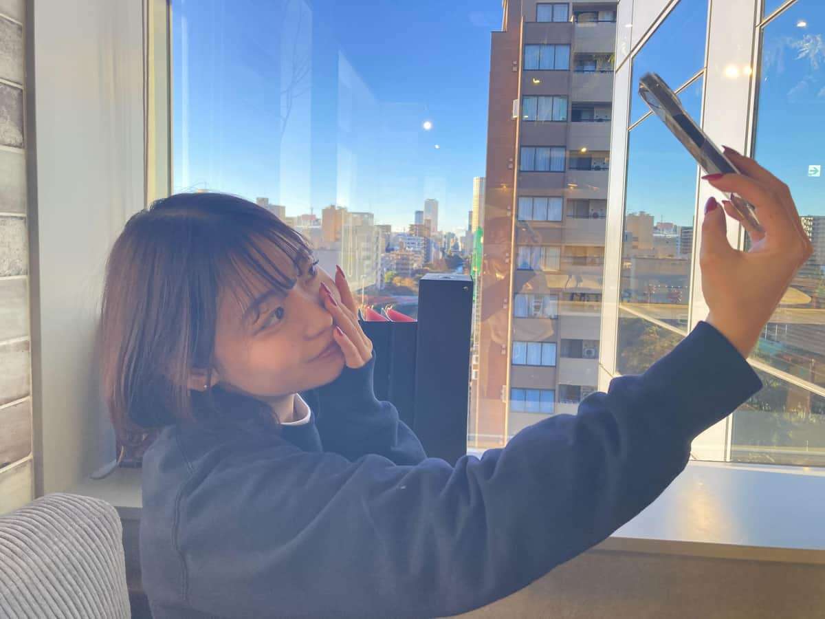 Z世代「映えないSNS」に熱視線　飾らない日常をシェアする「BeReal」