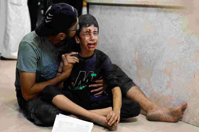 イスラエル国防相、ガザ地上侵攻「第2段階に」　南部でも進める考え（朝日新聞デジタル） - Yahoo!ニュース