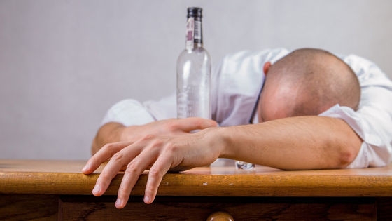「父親の飲酒習慣」が胎児の発達の遅れや知的障害を引き起こすとの研究結果 - GIGAZINE
