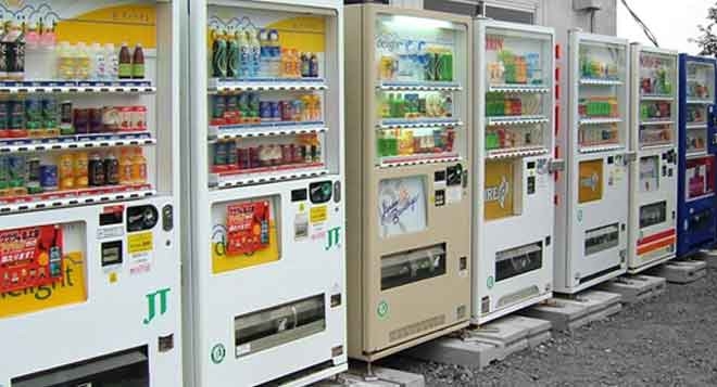 海外「自動販売機」のワイルドな実態が判明→日本の自販機の“完璧な仕事ぶり”に感謝したい