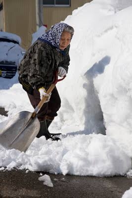 北海道に今季初の大雪警報　幌加内町朱鞠内で積雪57センチ「こんなに…降るとは思わなかった」札幌も氷点下に