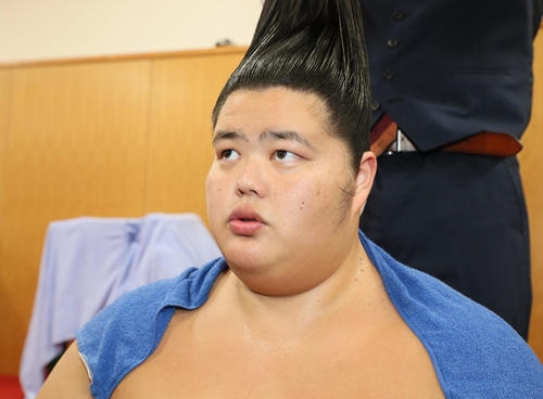 琴ノ若、初優勝＆大関昇進を近づける値千金の白星「やさしかった」埼玉栄高先輩の貴景勝を撃破 - 大相撲 : 日刊スポーツ