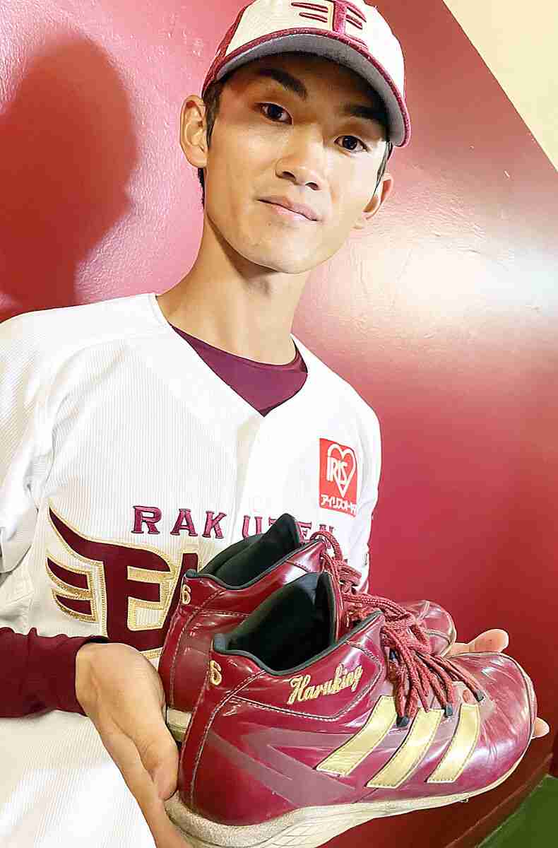 【楽天】戦力外となった西川遥輝が１軍未経験の辰見鴻之介に残した“最後の贈り物” : スポーツ報知