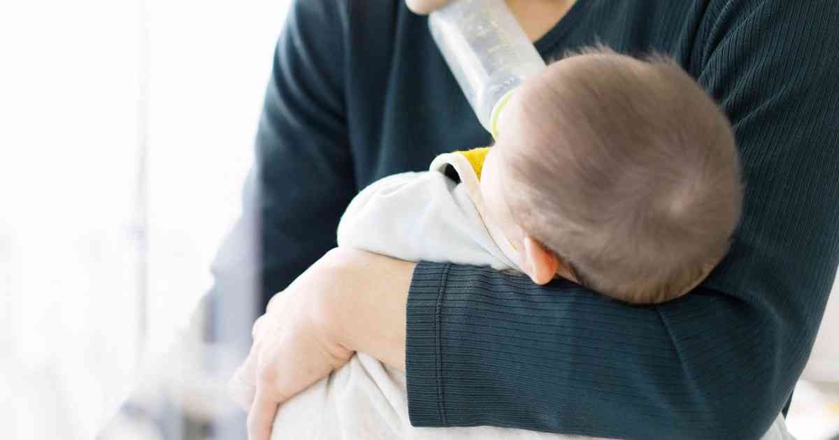 育休給付の「実質10割」　両親ともに14日以上取得が要件に | 毎日新聞