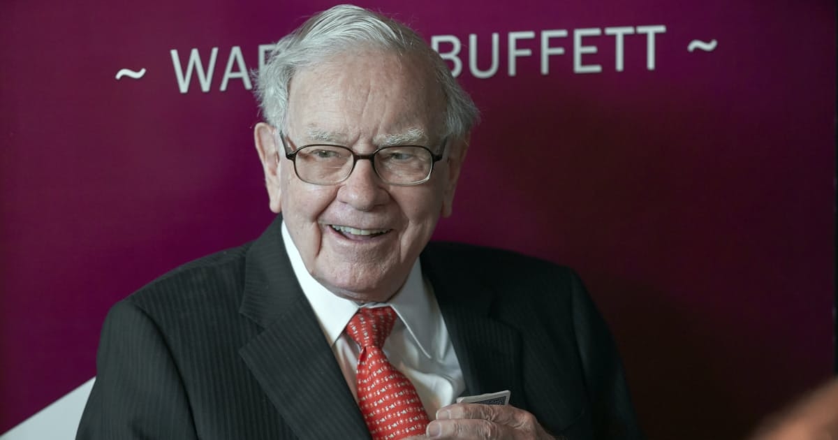 ウォーレン・バフェット氏、個人口座で会社保有銘柄を売買か　米報道 - 日本経済新聞