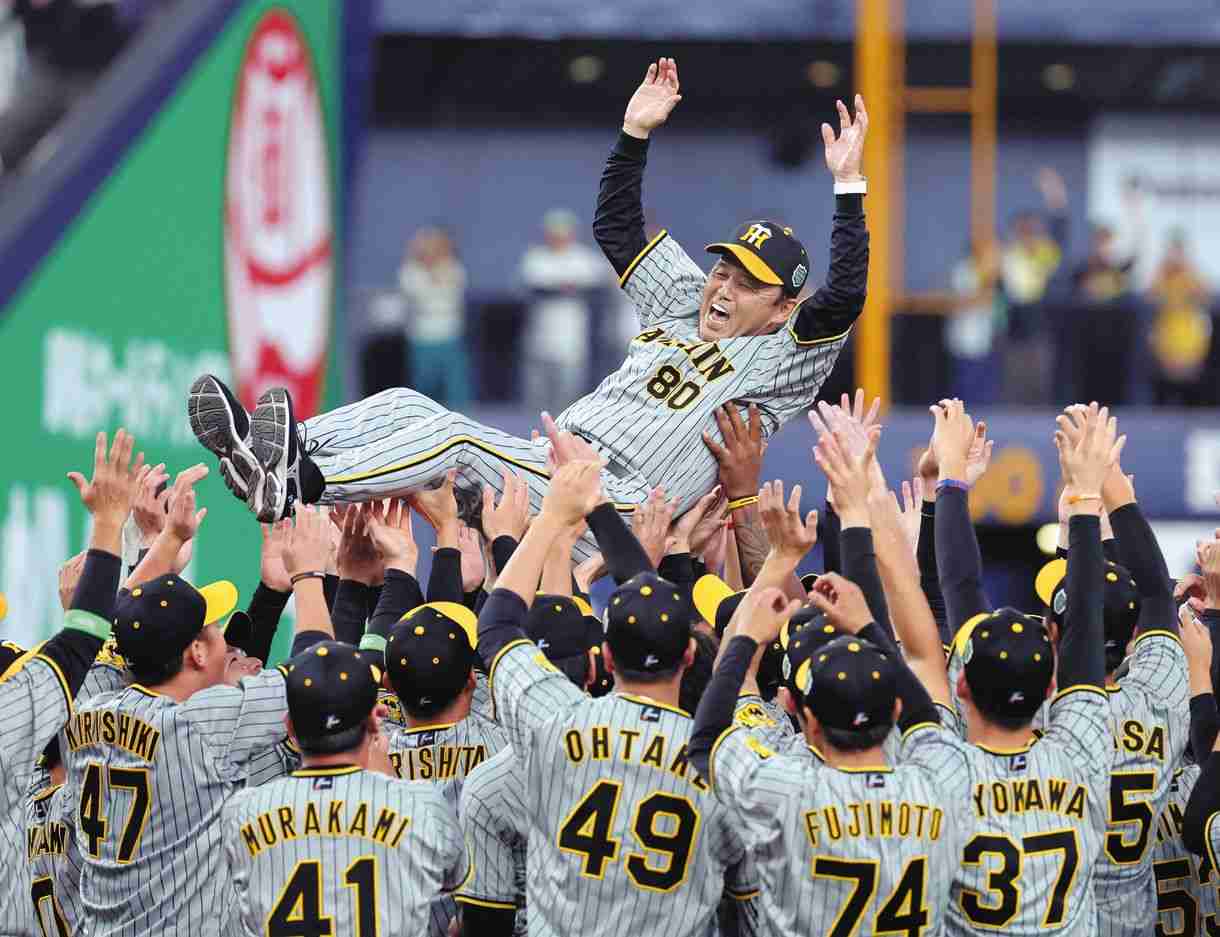 【日本シリーズ】岡田阪神 38年ぶり日本一に王手! 8回にビッグイニング6得点 森下、エラー“完全帳消し”逆転打