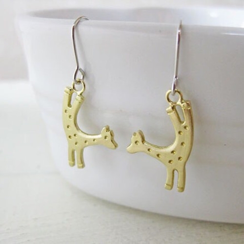 画像を見て曲のタイトルを当ててください