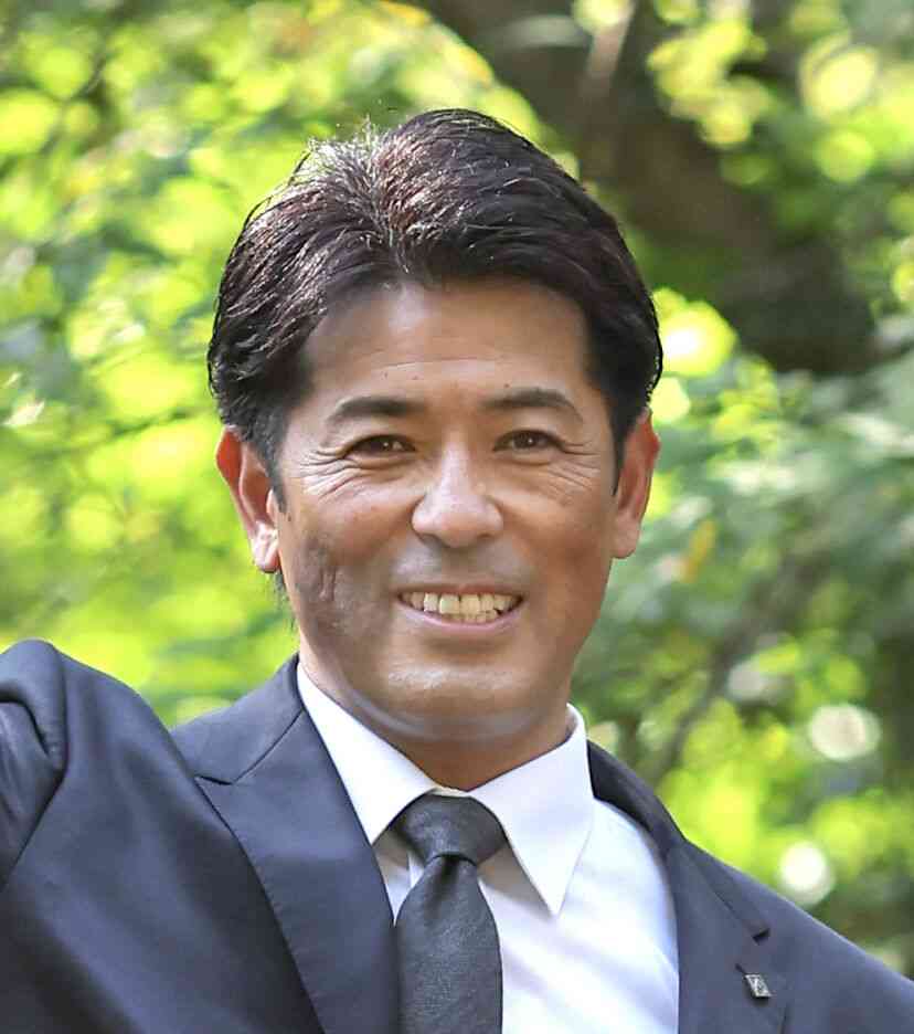 【日本ハム】稲葉篤紀氏が２軍監督就任へ　栗山英樹氏フロント入りで新庄剛志監督バックアップ　 : スポーツ報知