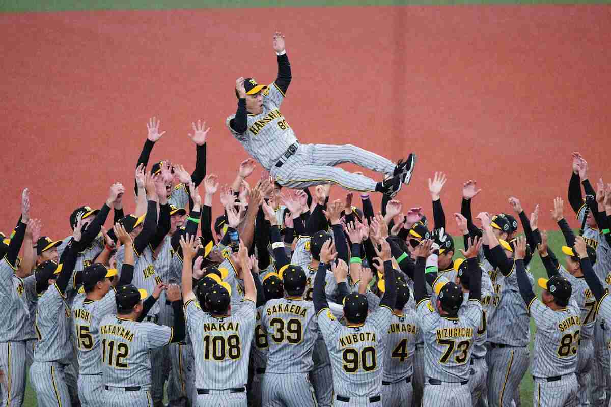 阪神・岡田監督　大一番前に青柳を監督室へ　思い伝え「最初からもう最後7戦は青柳」投球内容を称賛（スポニチアネックス） - Yahoo!ニュース