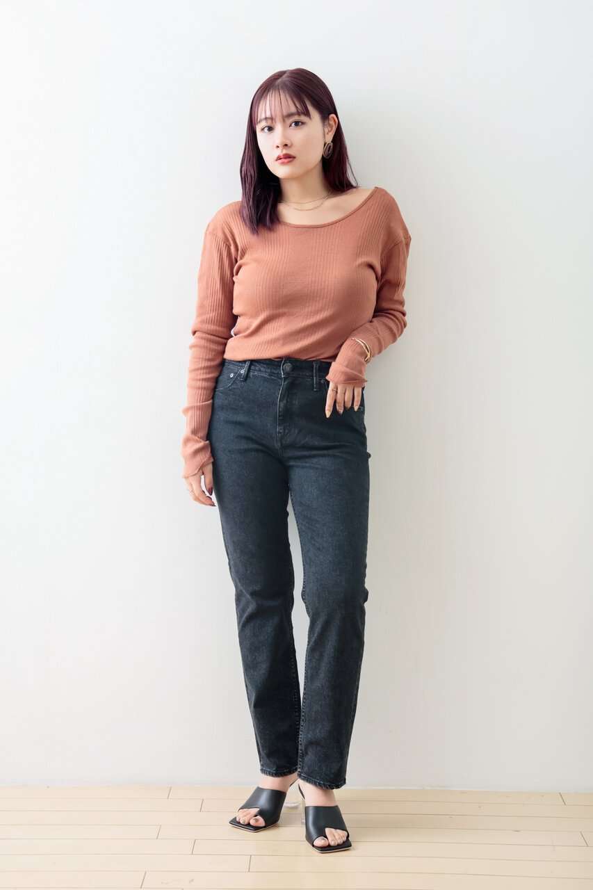 「デニムが苦手」「スウェットパンツが部屋着に見える」をやっと克服できた理由【40代以上のカジュアル服問題】