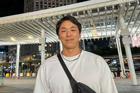 助手席で知った戦力外…運転する妻に「ごめん」　肩バシバシ叩かれ