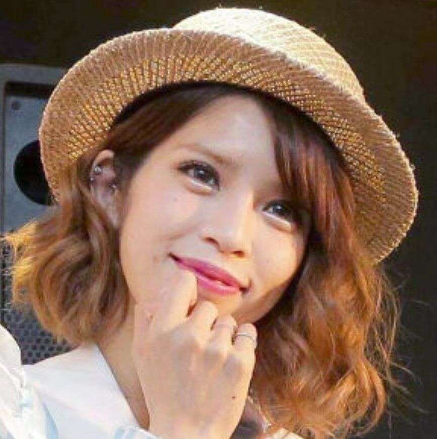芸能界引退の坂口杏里さん、新しく挑戦する仕事を報告「働きます！」金髪の出勤姿も話題 : スポーツ報知