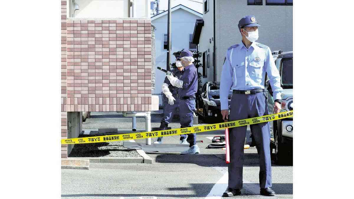 浜松・男女２人切りつけ、逮捕の男は「女性に連絡したくなる」と警察に事前相談…ストーカー規制法違反で執行猶予中