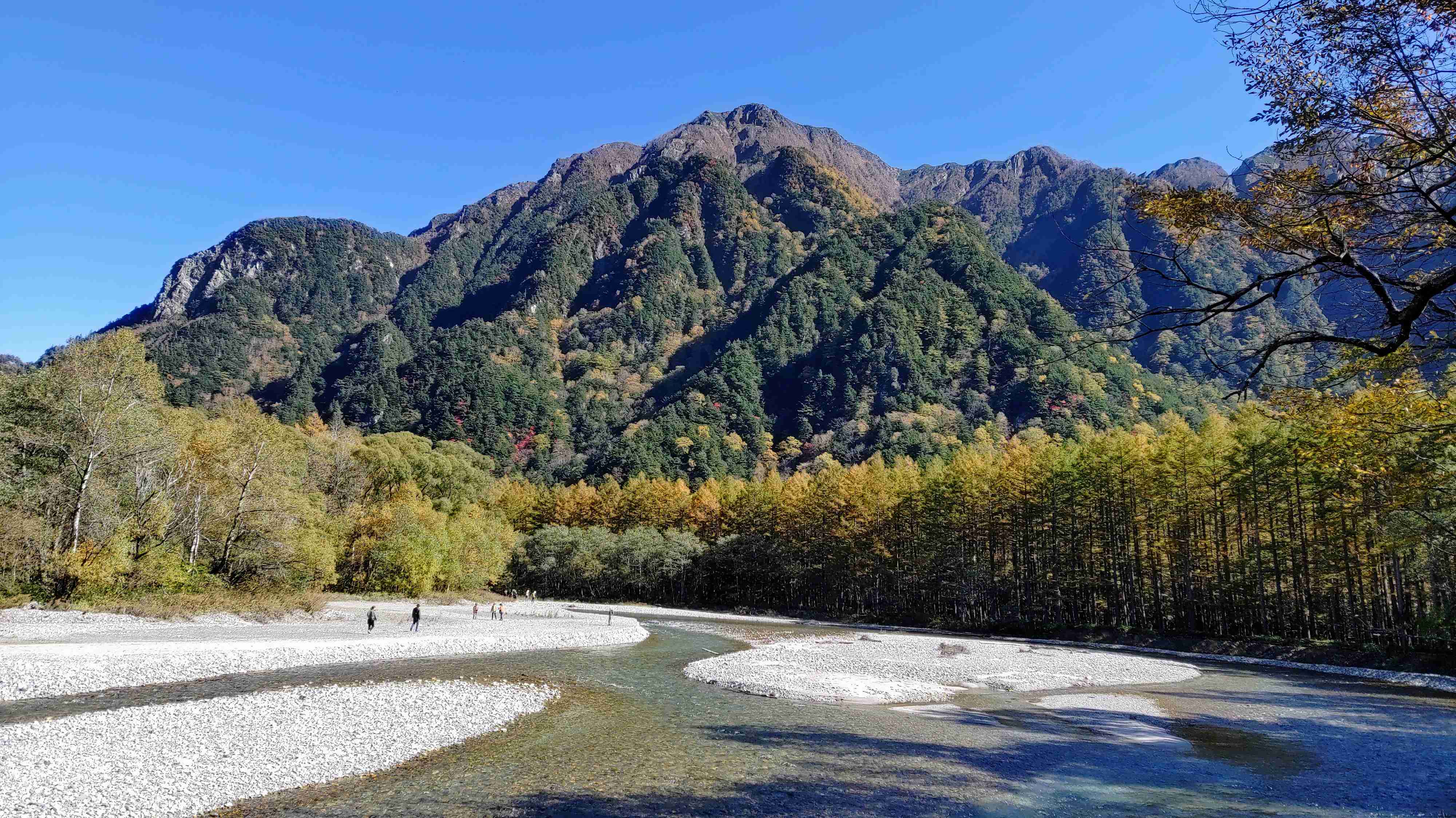 最近のお出掛け・旅行で撮影した写真を貼るトピ。