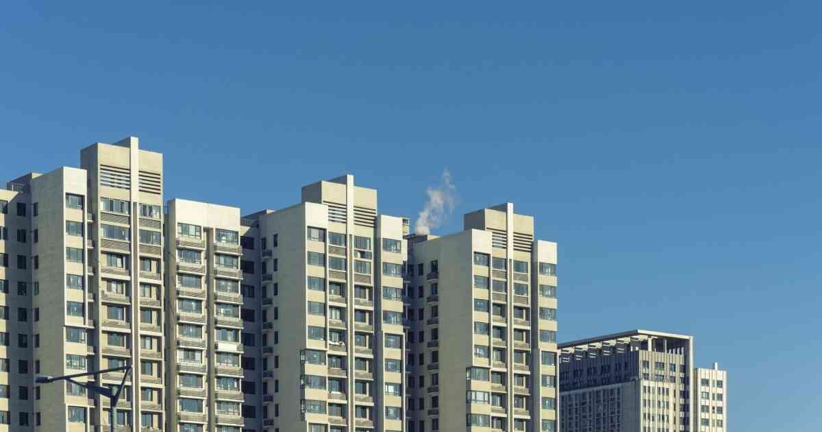 いま「猛烈な勢い」でタワマンの管理費と修繕積立金が上昇している…！郊外の戸建てを処分して、駅近タワマンに住み替えるのは「やめたほうがいいワケ」（榊 淳司） | 現代ビジネス | 講談社（1/5）