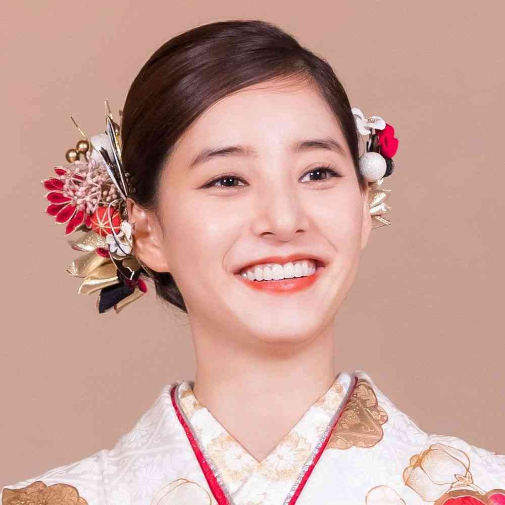 新木優子、芸能界のお姉さんは「田中みな実さん」　美容の相談も｜日テレNEWS NNN