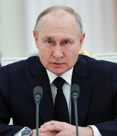 プーチン氏、12月14日に会見　大統領選出馬を表明か