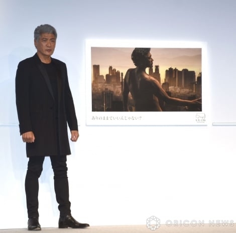 吉川晃司、58歳とは思えぬ肉体美を披露「ギリシャ彫刻のよう」 今もトレーニングは週6回&水泳は年300日