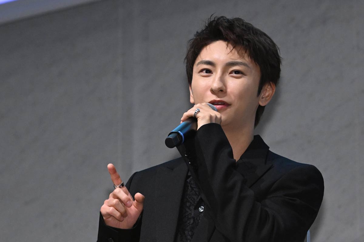 ゲイ公表したＡＡＡ與真司郎が講演「バレたら芸能界で生きていけないんじゃないかって」 | 東スポWEB