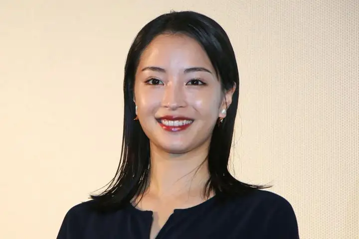 広瀬すず、ウクライナ復興支援のためクラファンで1000万円以上の寄付集める「いるからこそできることがある」