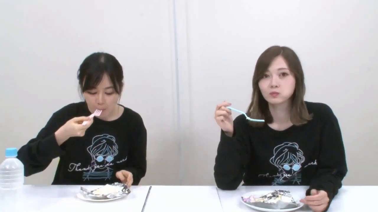 【放送事故】ケーキを一口食べて捨てる 白石麻衣 生田絵梨花 乃木坂46 - YouTube