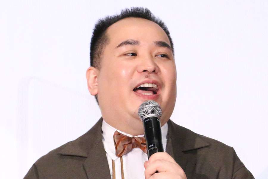 ミルクボーイ内海、「ちいかわ」だらけの自宅が話題　「原画展みたい」な空間にファン仰天 | ENCOUNT