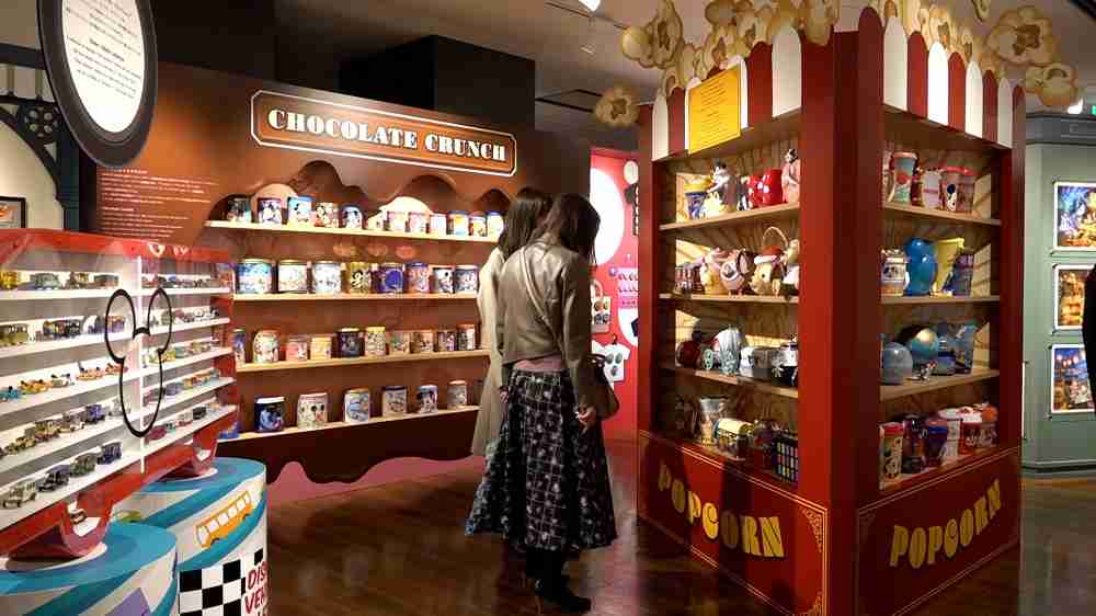 ディズニーランド　開園当初の“100円券”に「信じられない」の声　40年を振り返る展示会