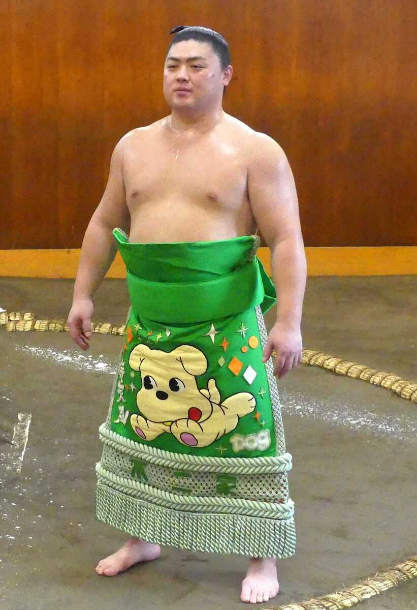 十両・時疾風に新しい化粧まわし贈呈 不二家のキャラ「ドッグ」に「ちょっと似てる」― スポニチ Sponichi Annex スポーツ