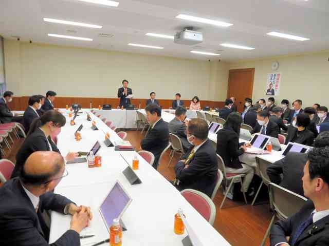 「特定技能2号」大幅拡大へ　外国人労働者、永住に道　政府方針