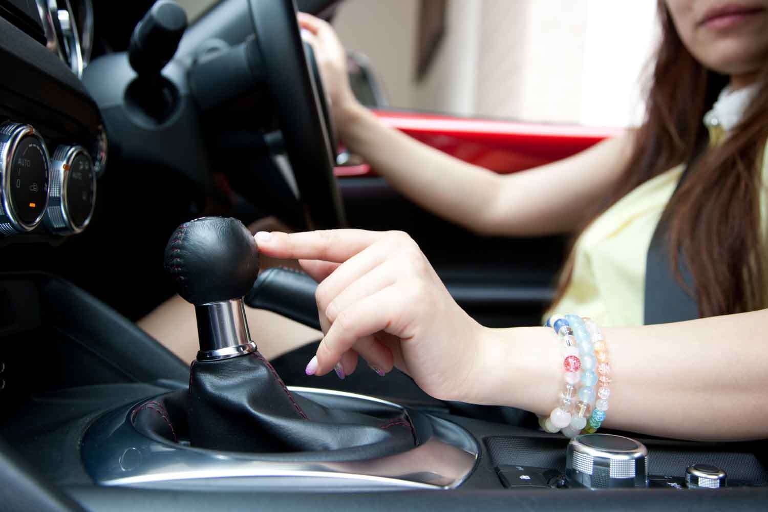 「男ならMT」「MTはモテる」は過去の話。現役女子大生が彼氏の運転に求めるのは「ドラテク」ではなくて「安全」でした【AMW独自調査】 | AUTO MESSE WEB（オートメッセウェブ） 〜クルマを文化する 〜