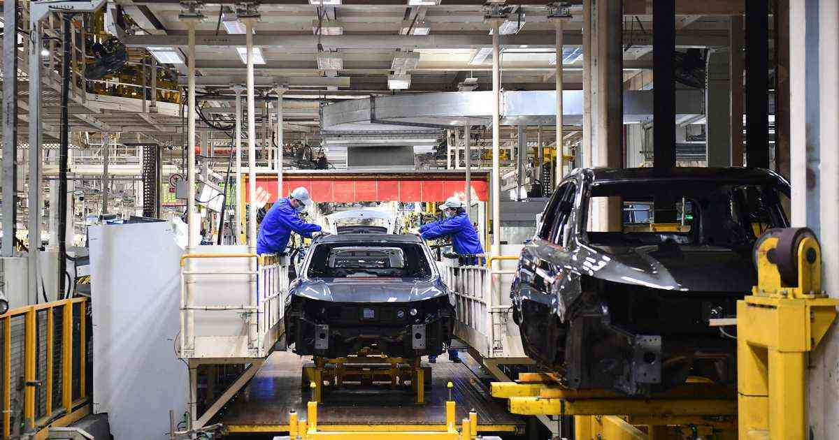 中国、自動車輸出６割増で初の世界首位へ　ＥＶ伸長で日本抜く、２３年 - 産経ニュース