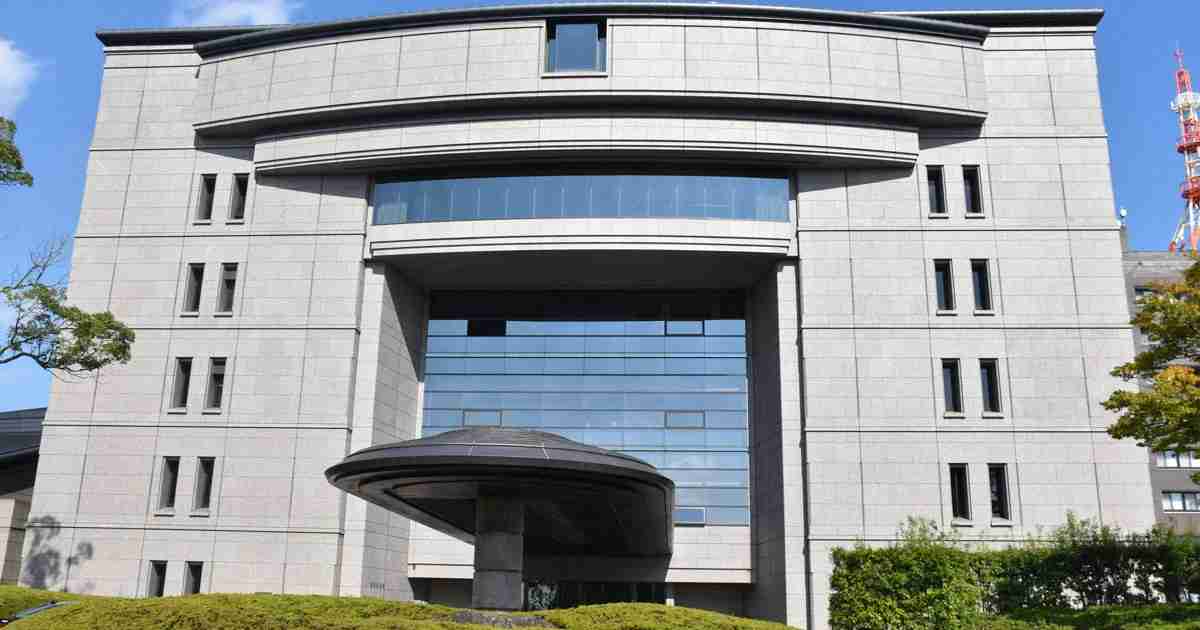 三重県議、質疑で女子生徒の容姿に言及　同僚に苦言呈され釈明 | 毎日新聞