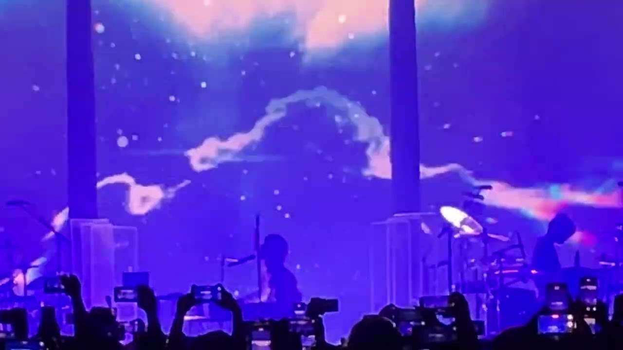 Radwimps Band Live London Part A (Grand Escape) (グランドエスケープ )Roundhouse 21/05/2023 - YouTube