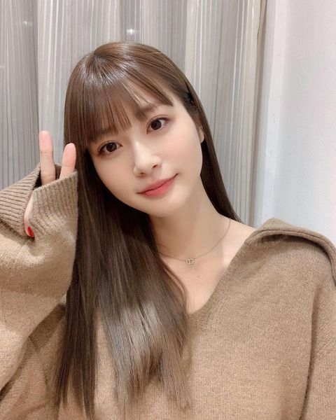 髪が綺麗に見える有名人の画像