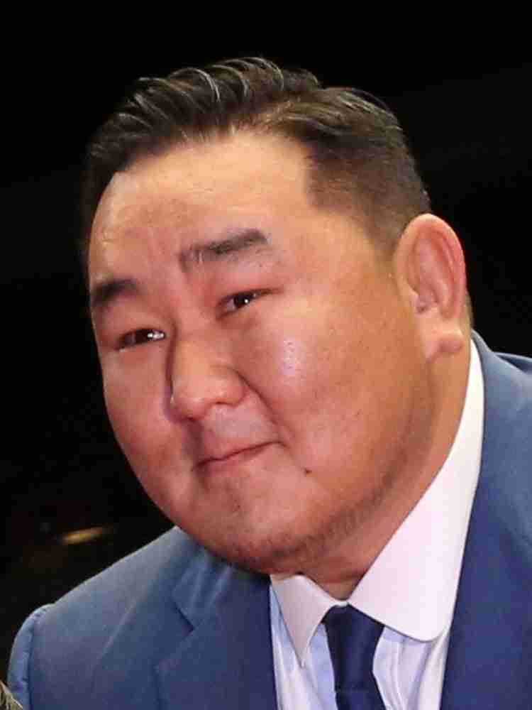 元朝青龍　ダンス音楽フェスで妻とブチあがる動画が話題「人生謳歌してる」「パリピ朝青龍」の声― スポニチ Sponichi Annex 芸能