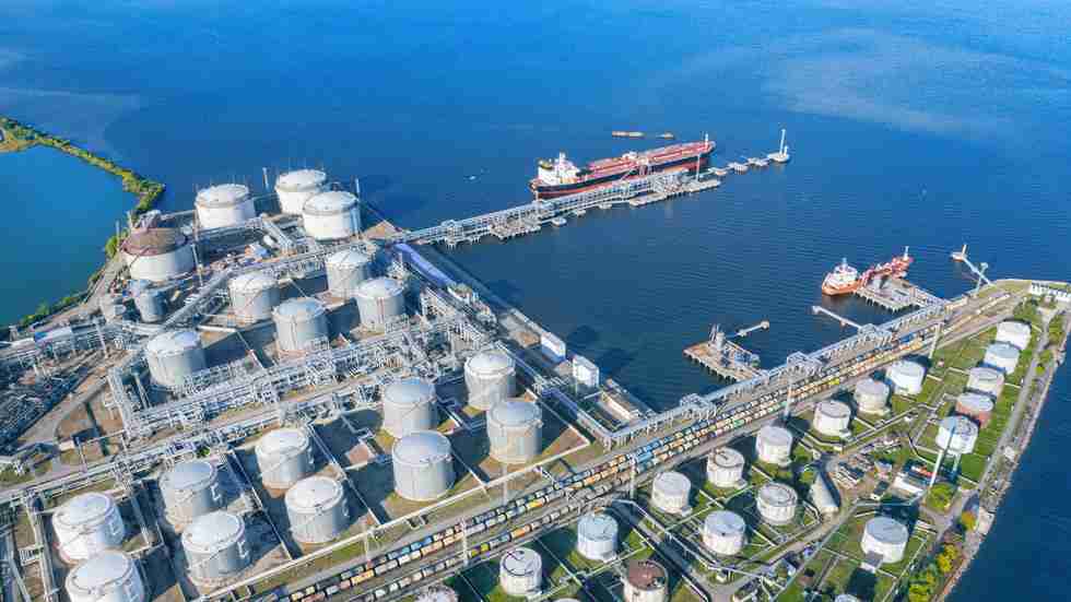 US buying Russian oil despite import ban – media — RT Business News