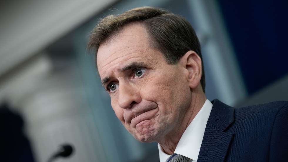 US confirms Ukraine military supplies have stopped — RT World News