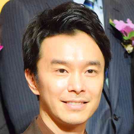 長谷川博己、実母の若かりし日の写真が「アノ方にそっくり」と大反響