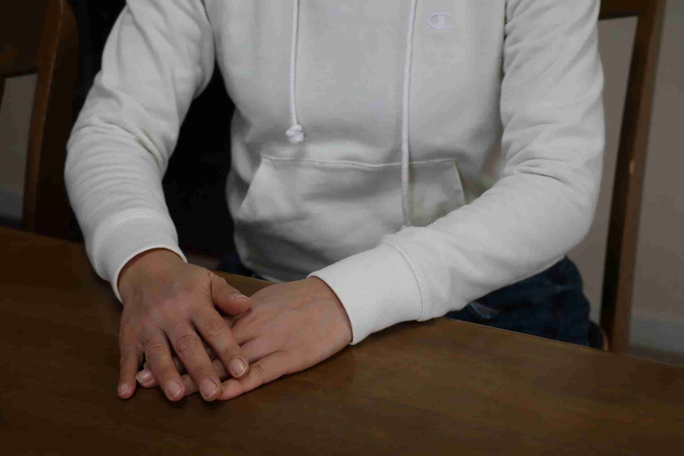 「父に人生を壊された」　10代で性的虐待を受けた女性　30年の時を経て伝えたい思い（長崎新聞） - Yahoo!ニュース