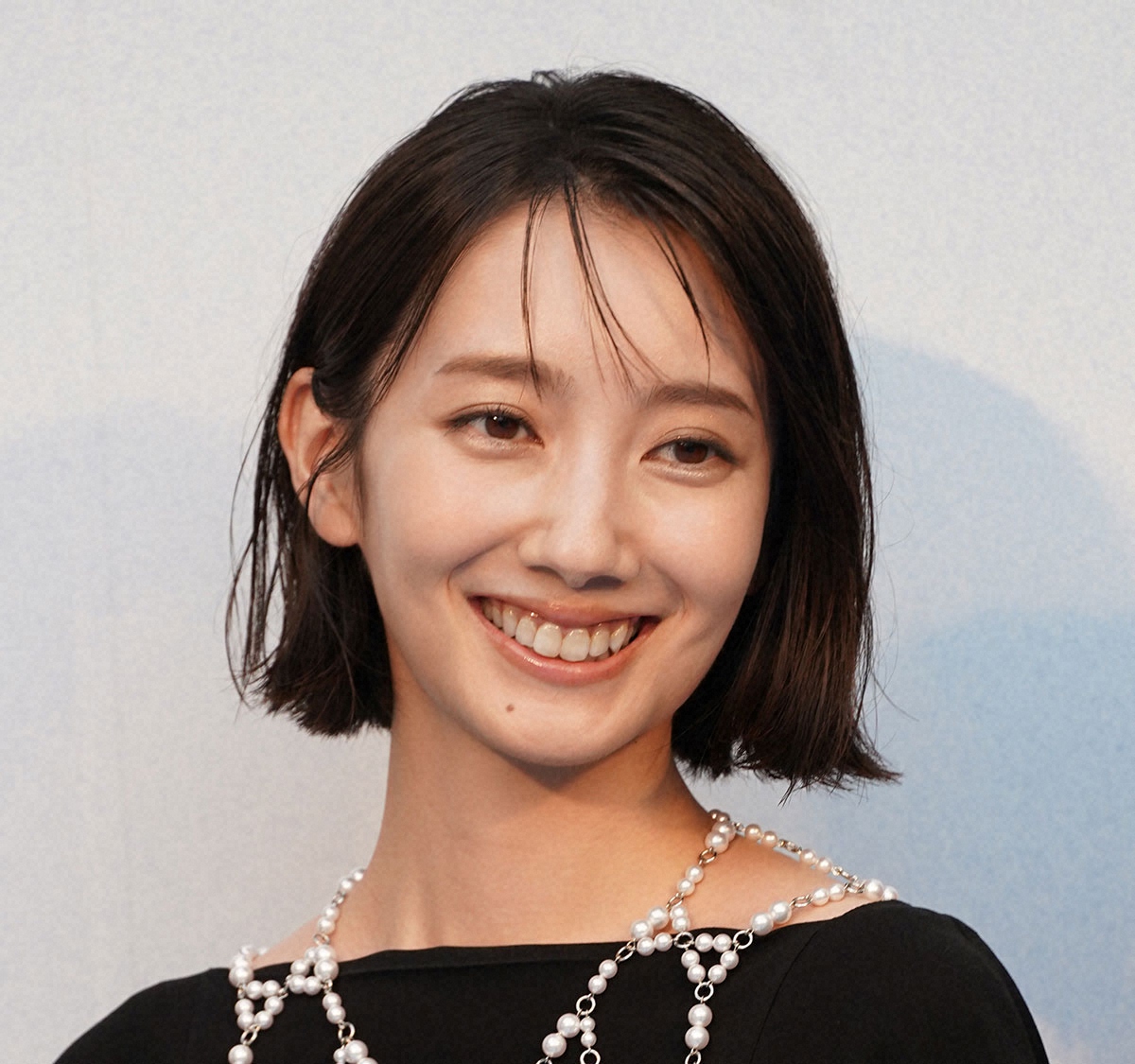 波瑠　「休日よく遊んでる」一番仲良いという友人の意外な顔ぶれ　人気タレント、人気芸人の妻…― スポニチ Sponichi Annex 芸能