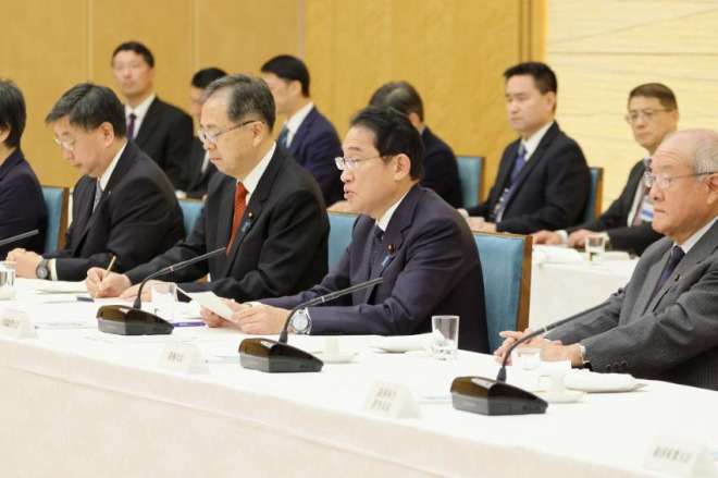 岸田首相、緊急事態条項など憲法改正案の絞り込み指示！国民からは批判が相次ぐ！「裏金をする人達が憲法改正は怖い」 | 情報速報ドットコム